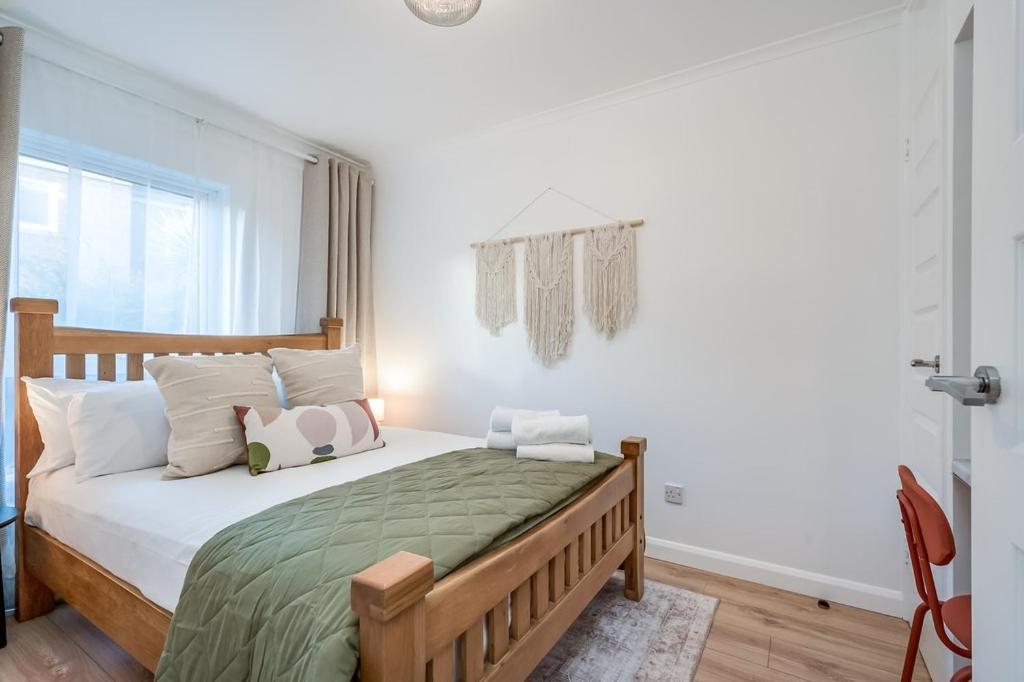 Central Belfast Apartments, Salisbury المظهر الخارجي الصورة